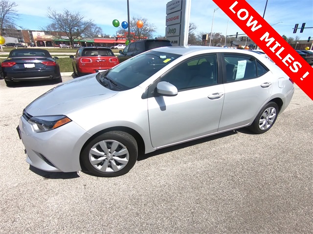 Pre Owned 2016 Toyota Corolla Le 4d Sedan In St Charles C3683 Pre Owned 2016 Toyota Corolla Le